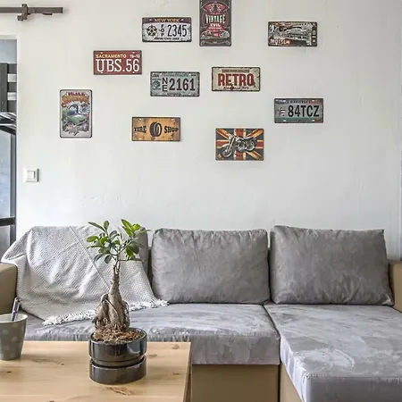 Apartament Luckey Homes - Avenue Professeur Horatio Smith *